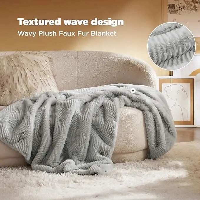 Bedsure Wavy Plush Faux Fur Blanket