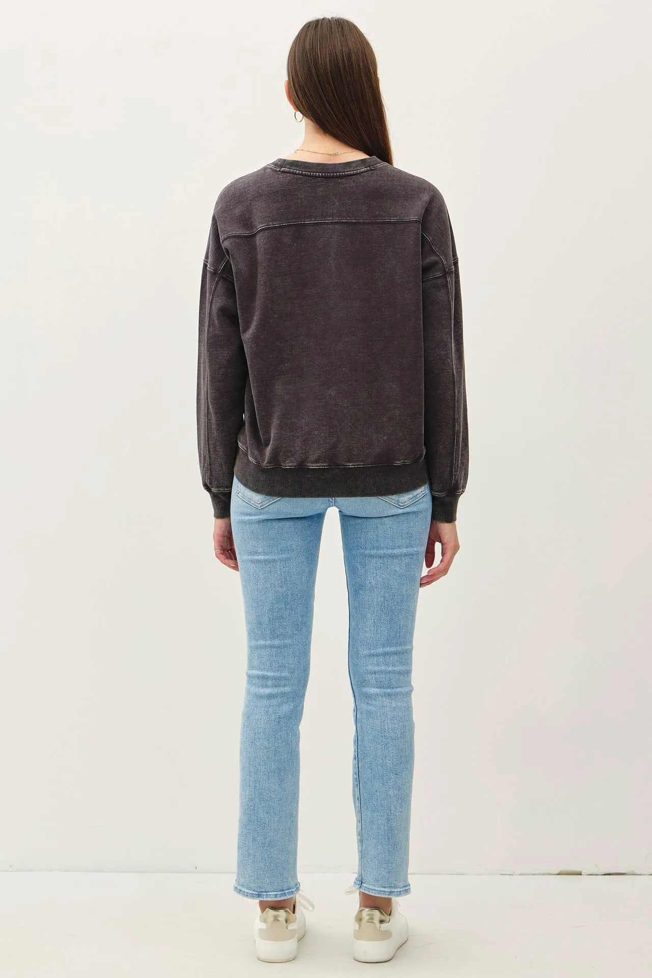 CROPPED ACID WASH CREW NECK SWEATSHIRT