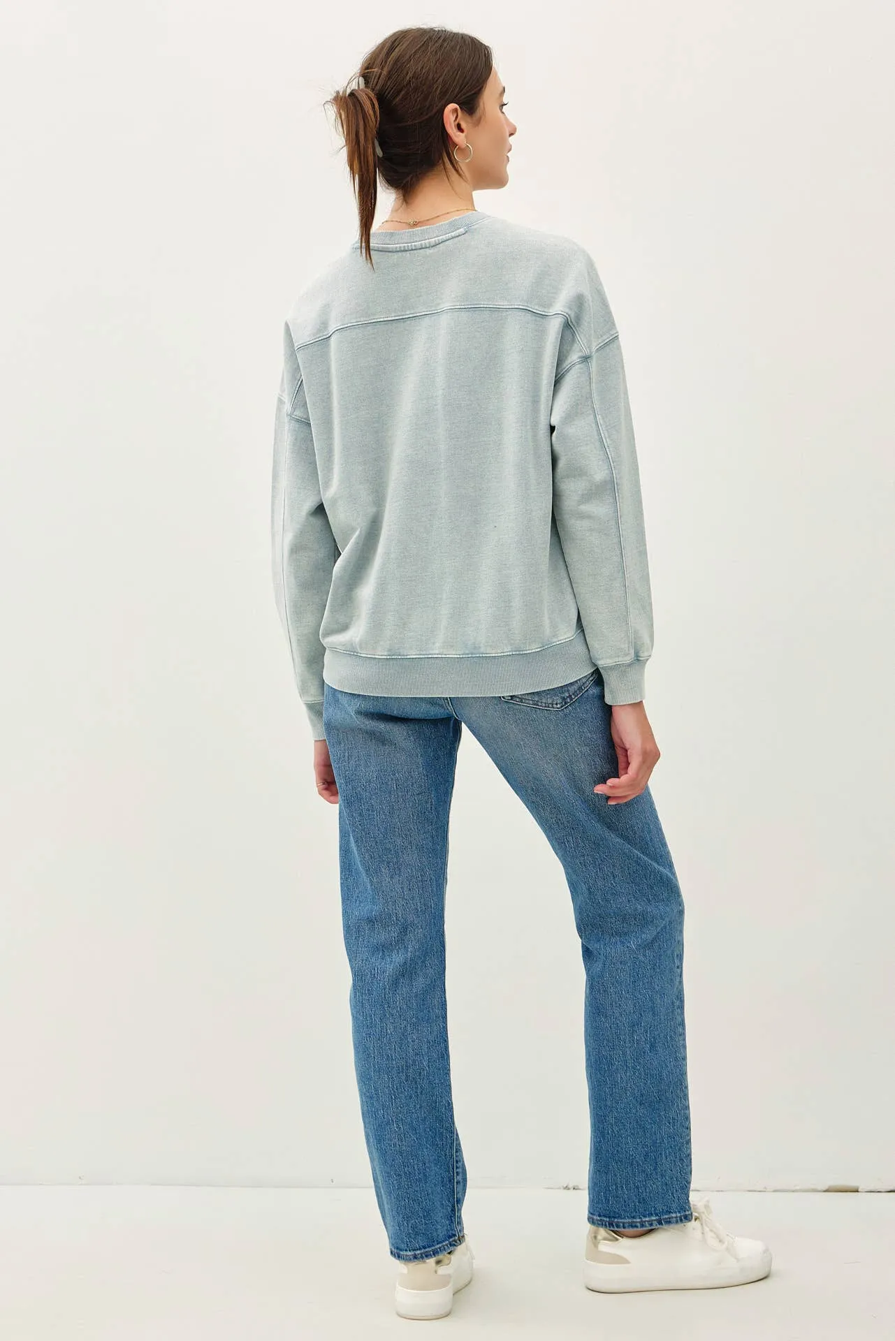 CROPPED ACID WASH CREW NECK SWEATSHIRT