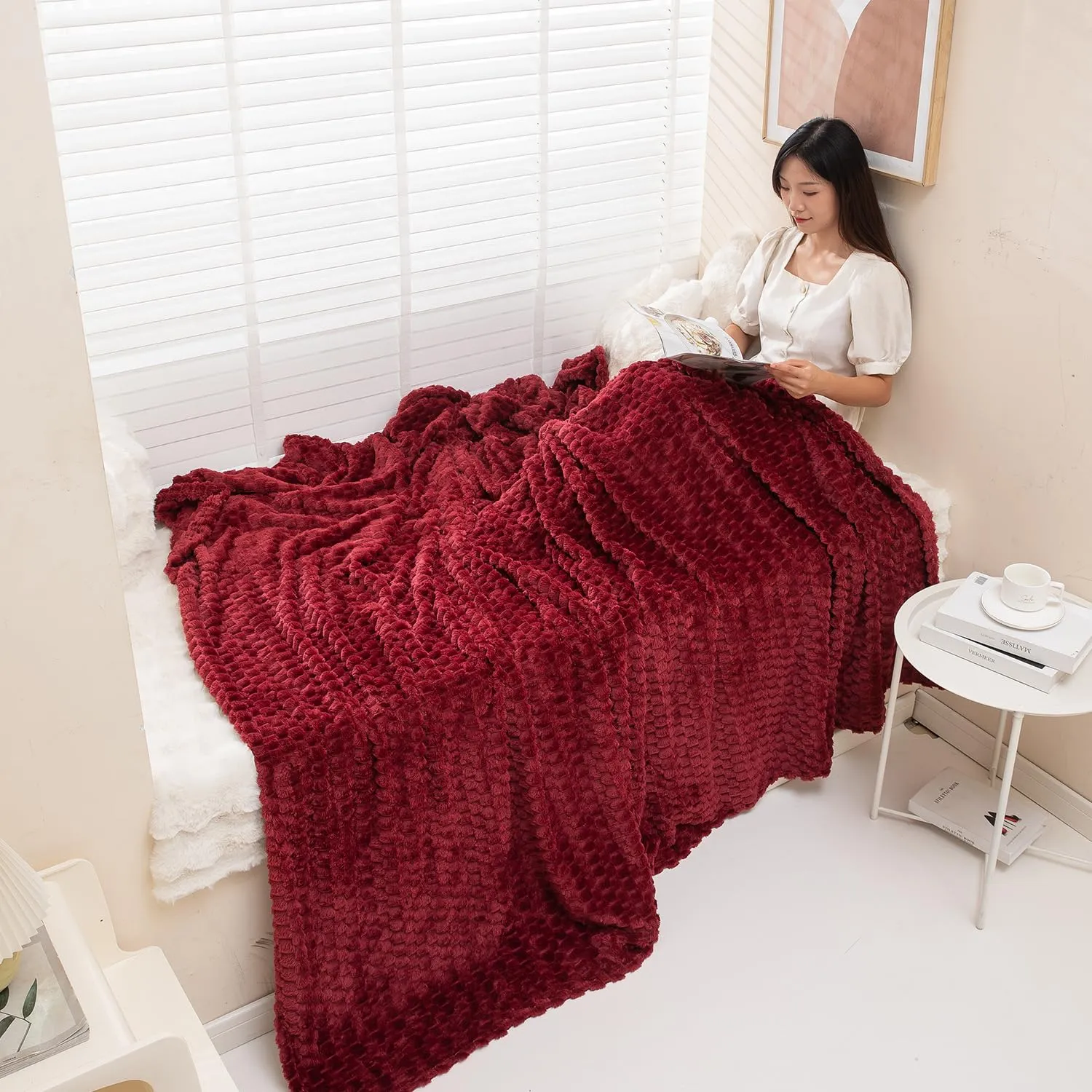 HOKIPO 220 GSM Flannel AC Throw Blanket Double Bed Queen, 200x230 cm / 6.5x7.5 feet, Maroon (AR-4918-MRN)