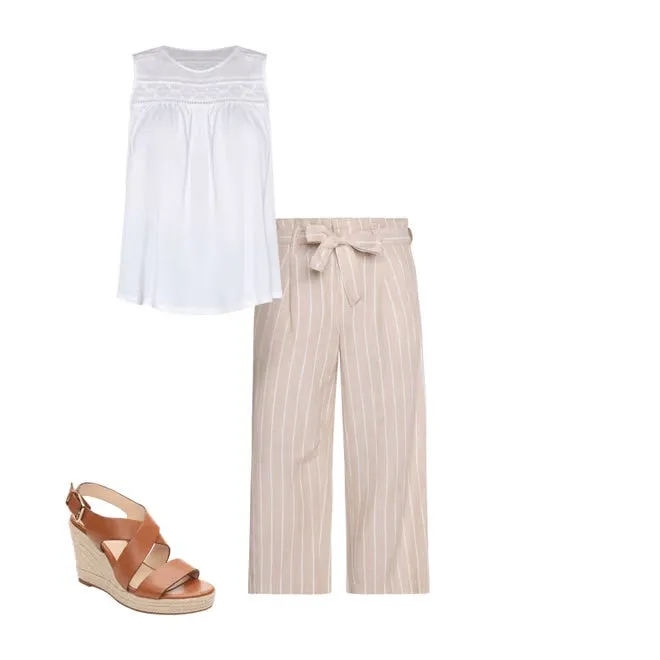 Pleated Crop Trouser