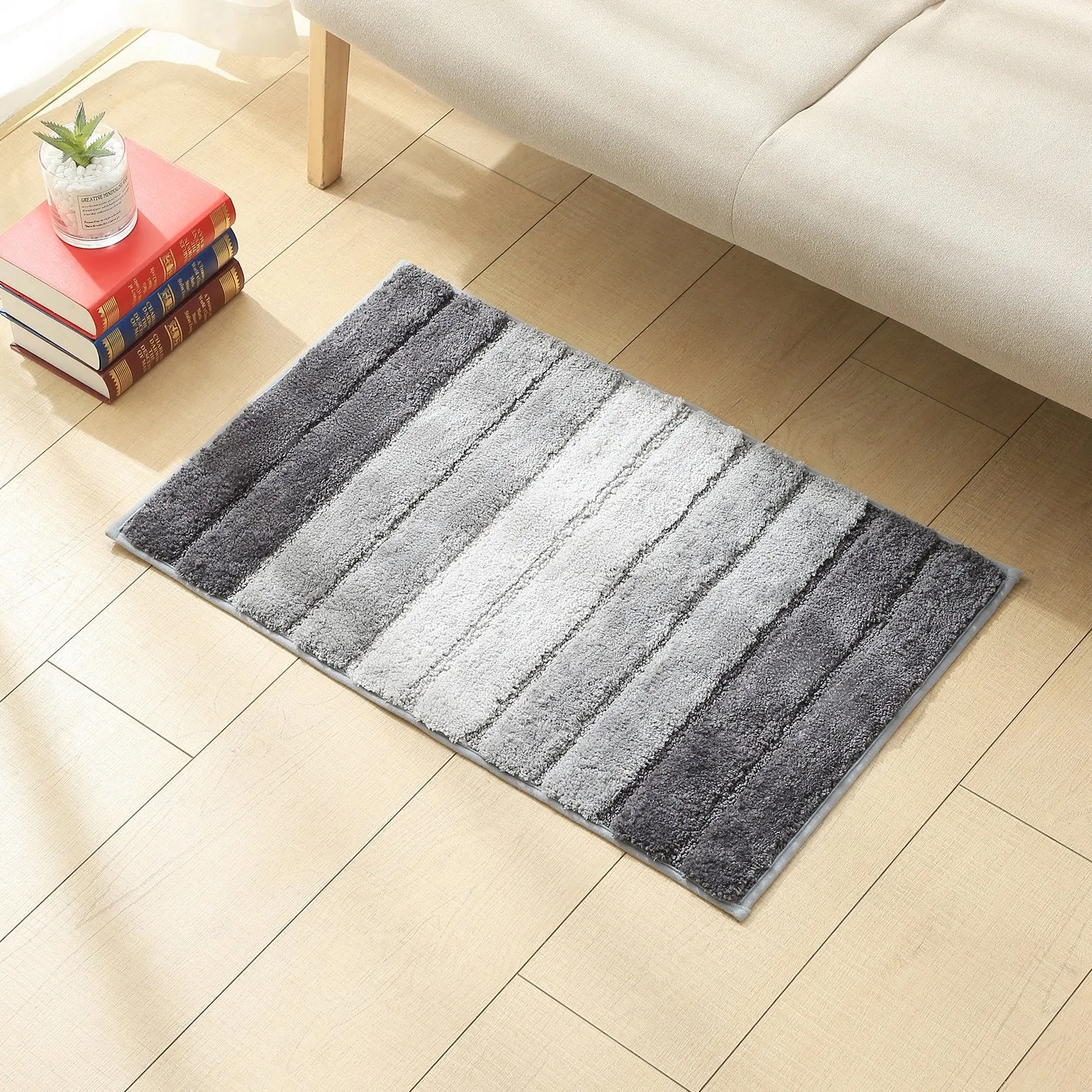 Striped Bathroom Rug Non-Slip Door Mats Soft Bath Rugs Floor Mats 18''x 26''