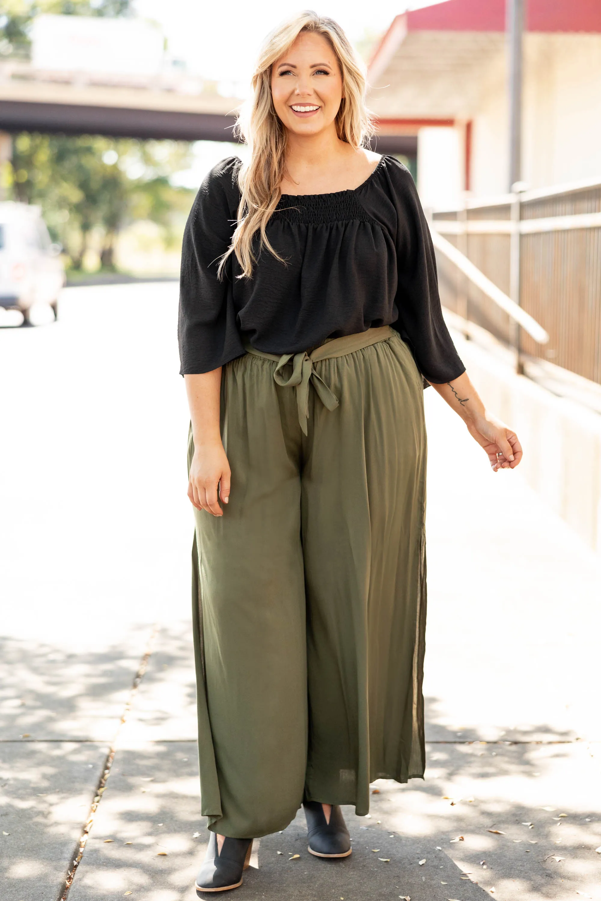 Subtly Sweet Pants, Olive