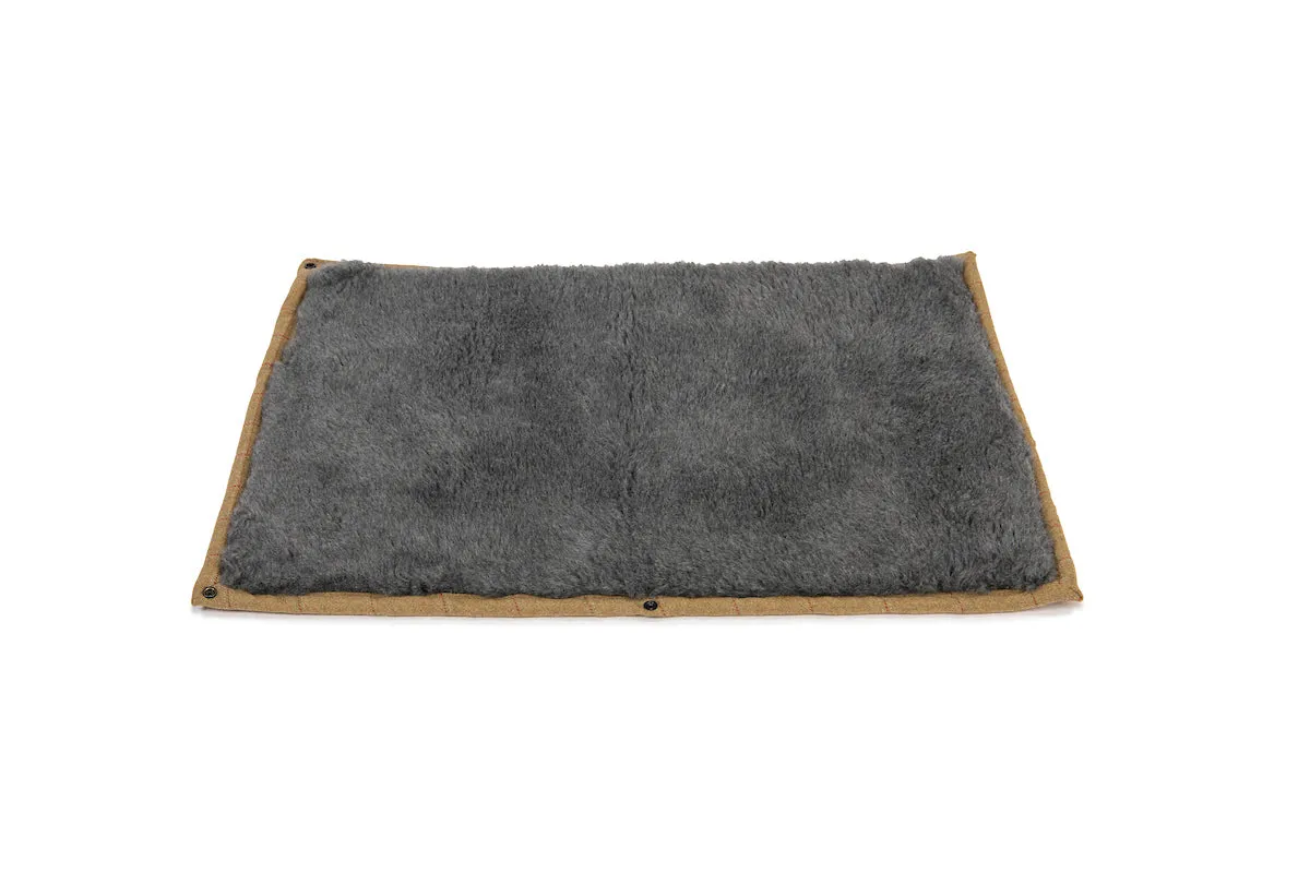 Tweed Dog Roll Mat